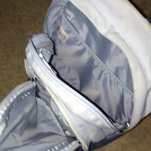North Face Backpack - Picture 2 of 3
